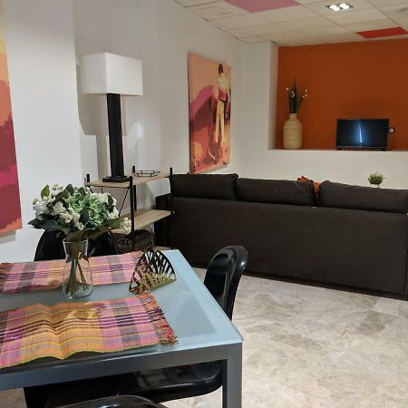 Arc Apartamentos 3C Малага Экстерьер фото
