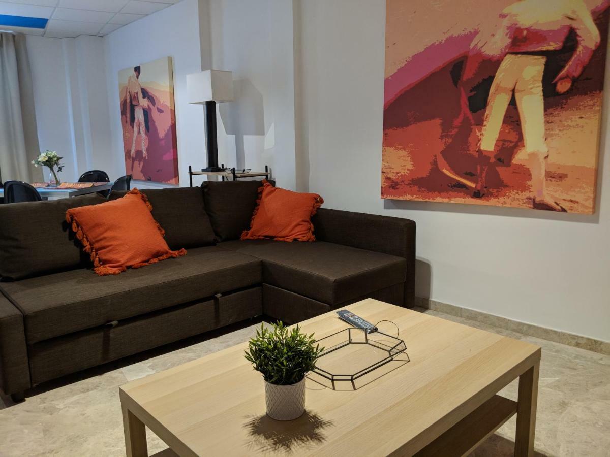 Arc Apartamentos 3C Малага Экстерьер фото